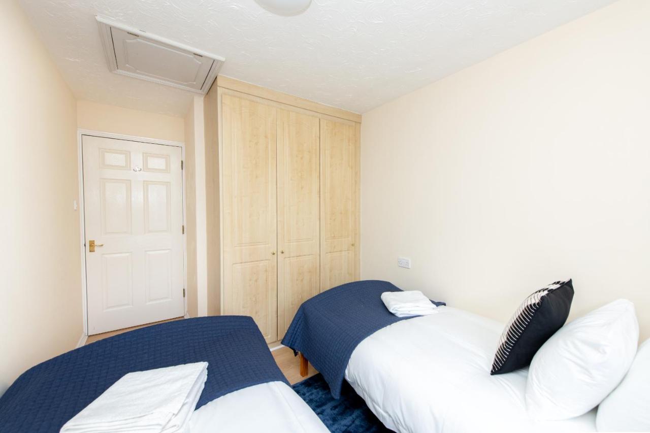 Escape The Matrix - 2 Bed Flat In City Centre With Free Parking Southampton Exterior foto