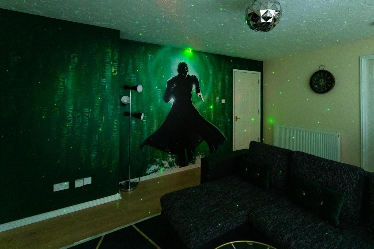 Escape The Matrix - 2 Bed Flat In City Centre With Free Parking Southampton Exterior foto